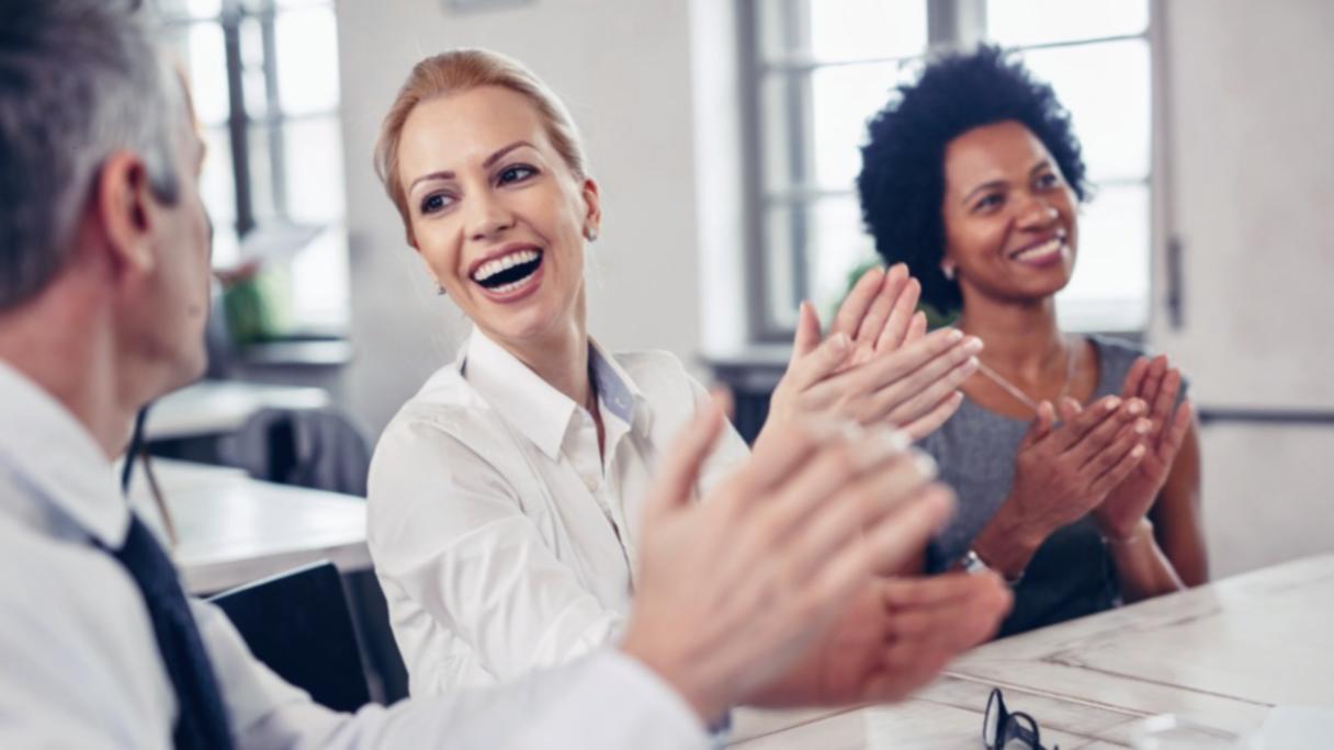 Kontaktvisualisierung mit technischen SEO-Analysen